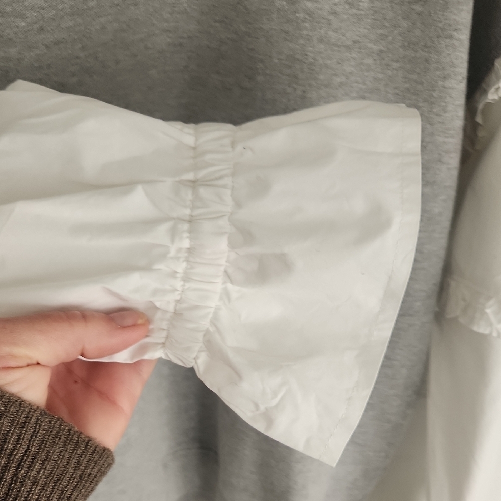 Derek Lam Gray Sweatshirt with White Ruffled Sleeves - Picture 4 of 7